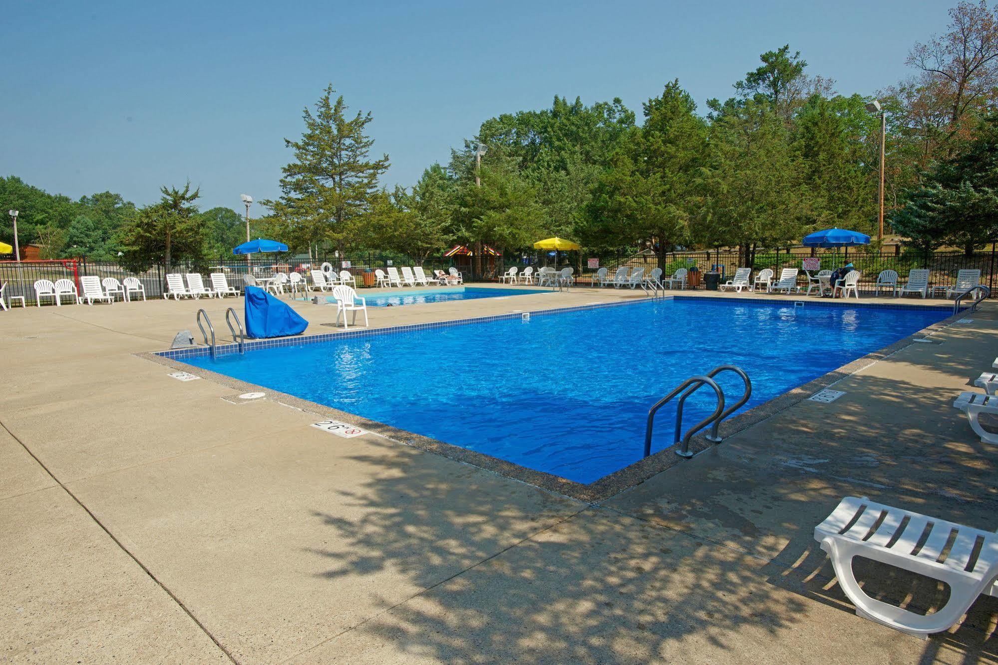 Arrowhead Resort Campground Plainville Ngoại thất bức ảnh